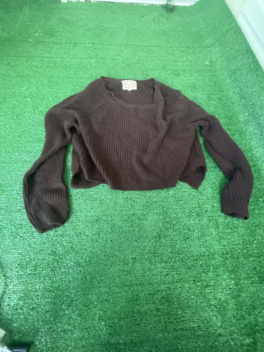Ambience Women's Long Sleeve Ribbed Scoop Neck Brown Crop Sweater